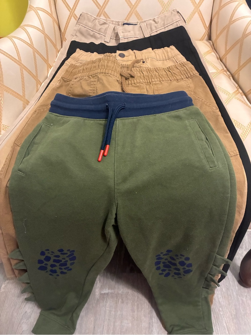 Set of 5 Boys Pants sizes 7-10